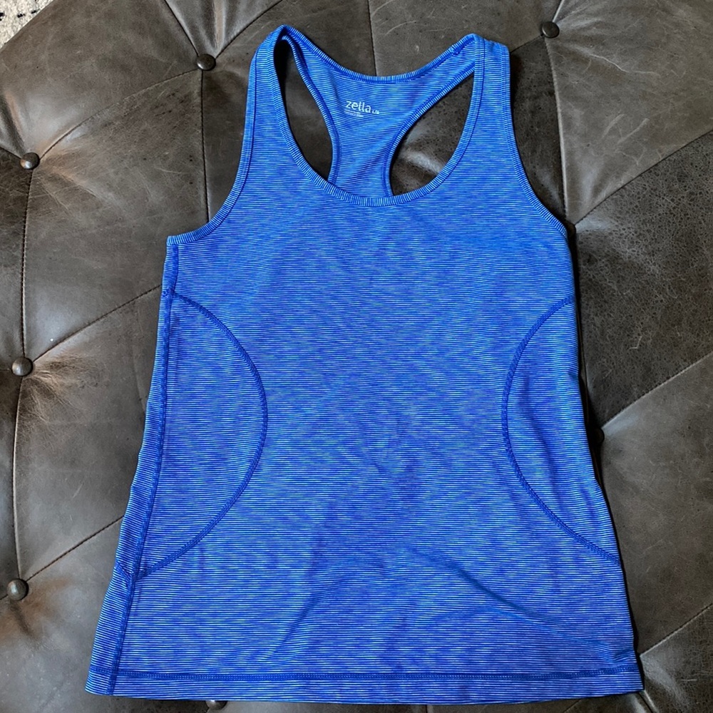 Zella tank